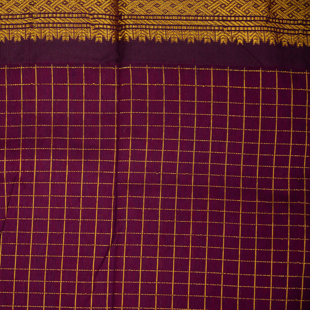 Ushe - Checked Kalyani Cotton Saree