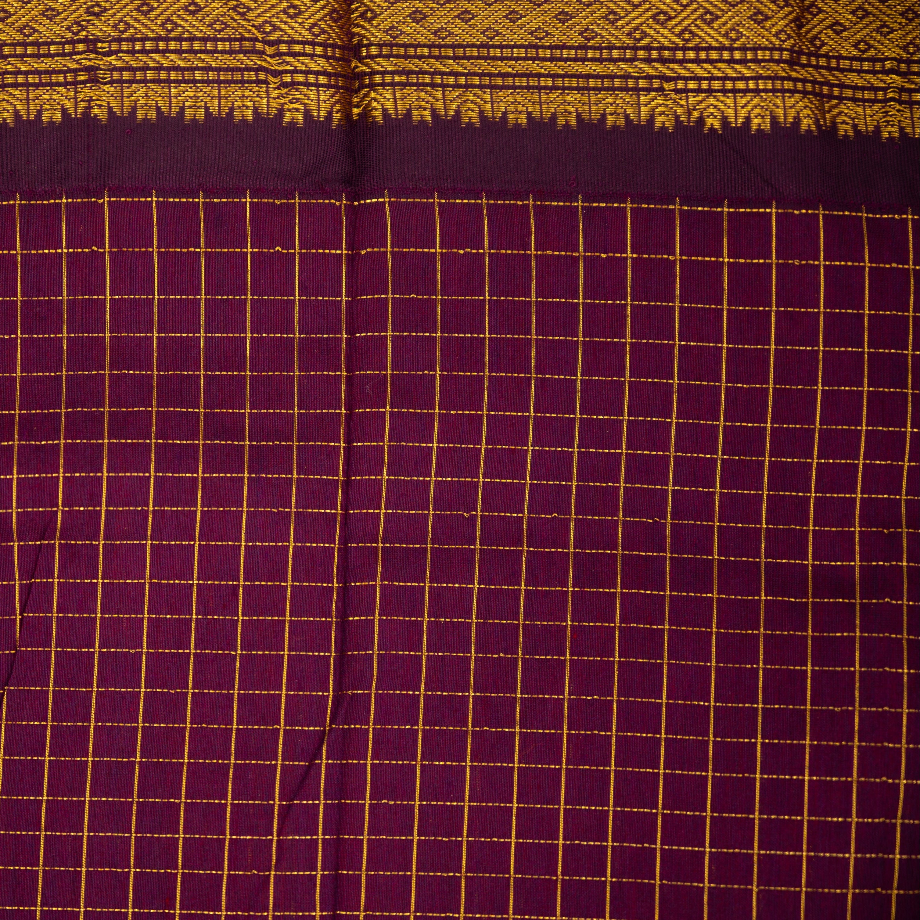 Ushe - Checked Kalyani Cotton Saree