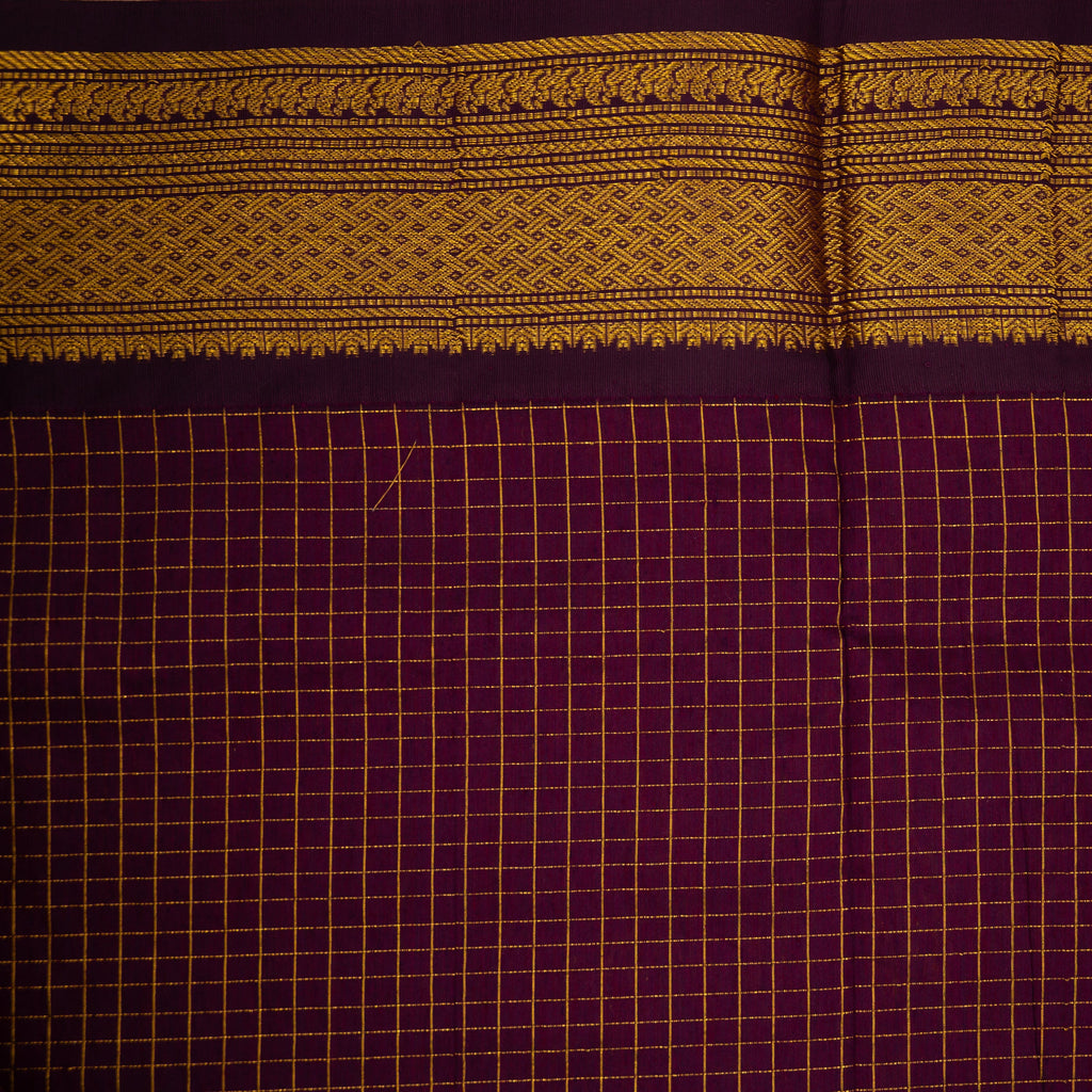 Varuni - Checked Kalyani Cotton Saree