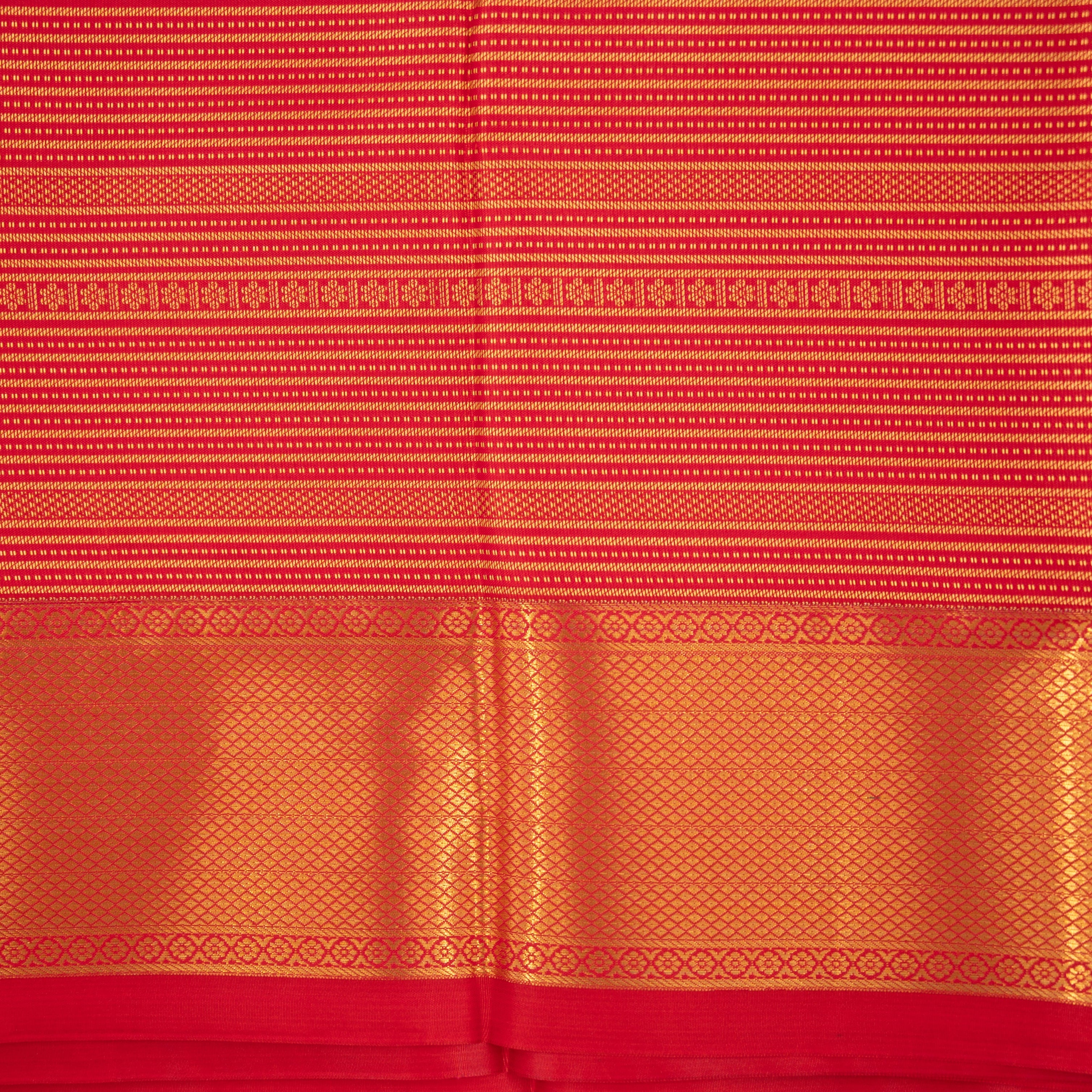 Preethi - Semi Silk Tissue Saree