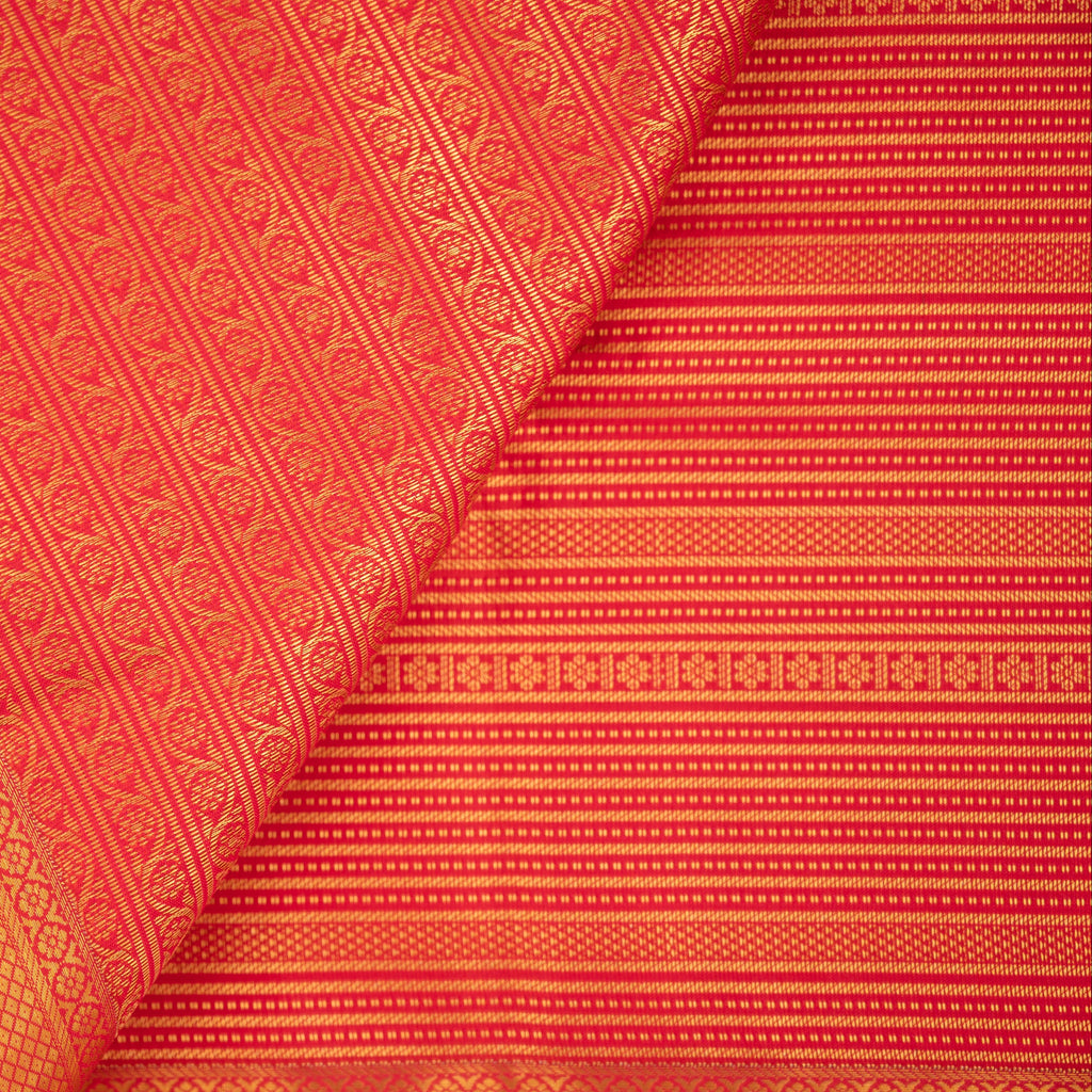 Preethi - Semi Silk Tissue Saree