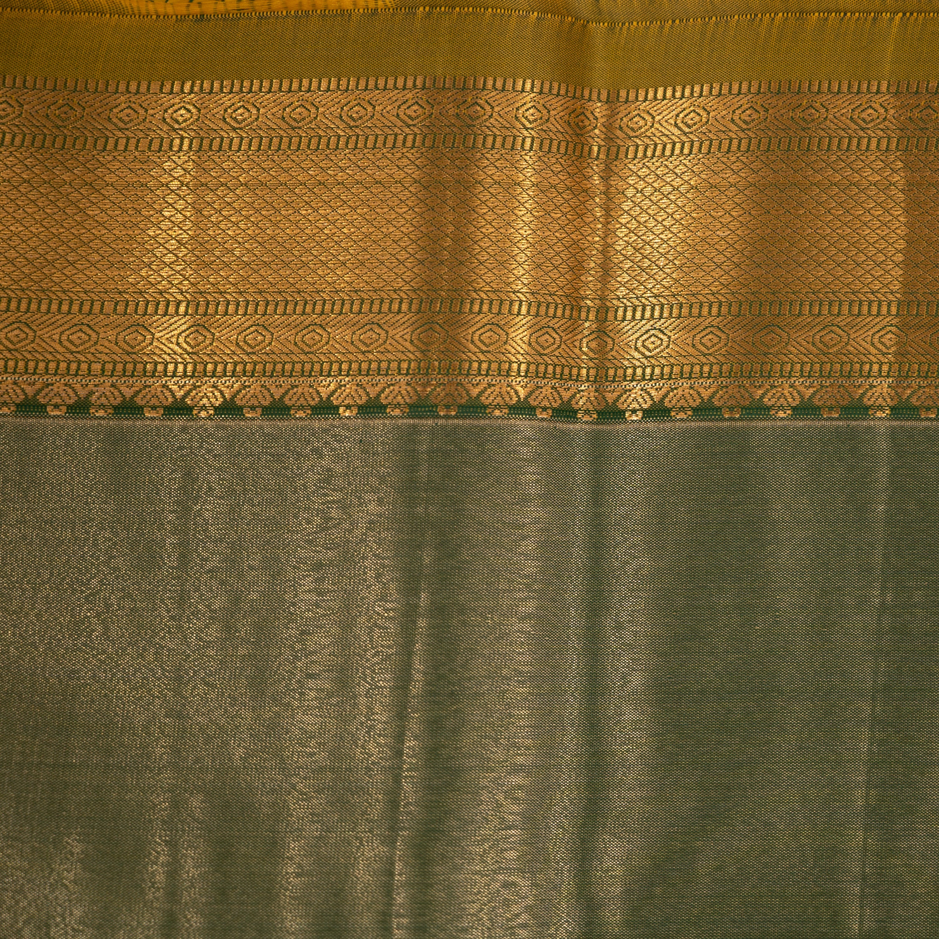 Sanidhya - Tissue Semi Silk Saree